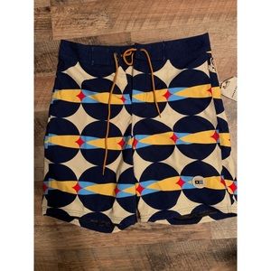 🌻 .•2 For $10•. 32 Swim Trunks Paradise City